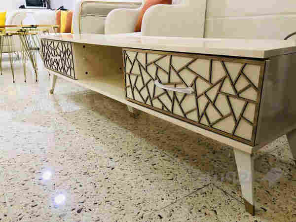 مێزی TV 