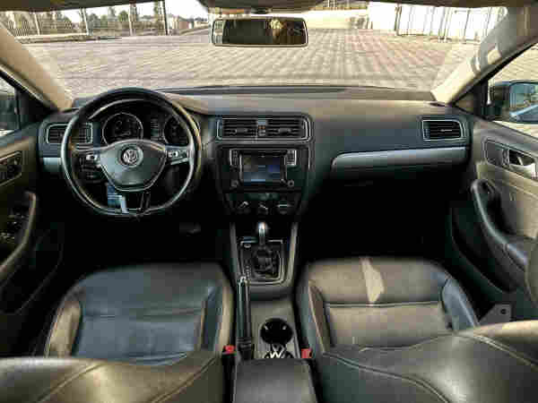 ڤۆڵکس واگن جیتا2017 1.4L se tsi - 6