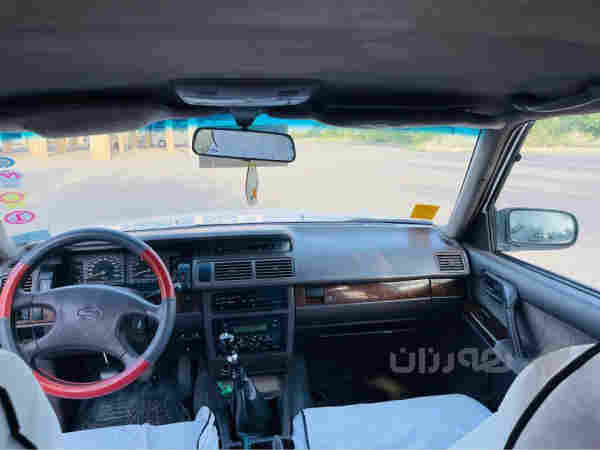     Nissan Sidrick model 2001 - 2