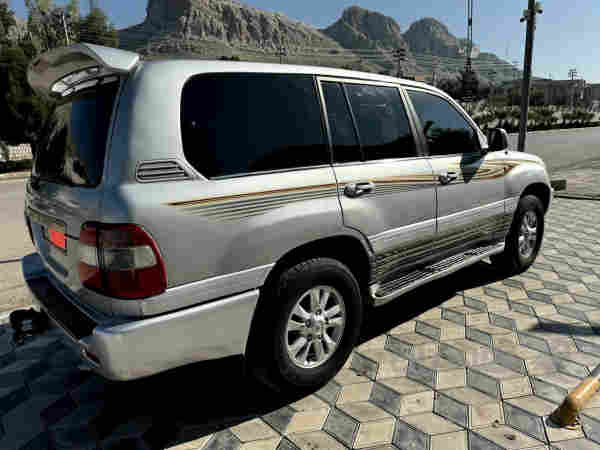 تۆیۆتا لاندکروزەر GXR 2006 V6فول مواسەفات - 5