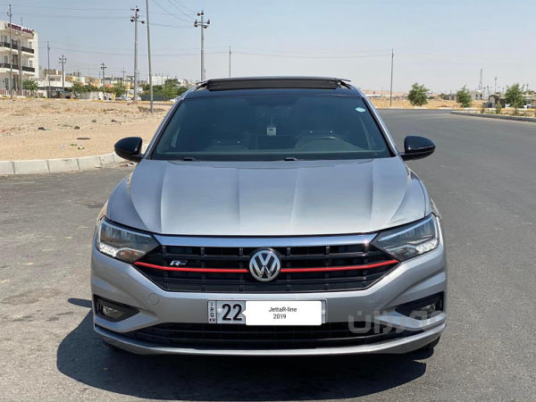 volkswagen jetta 2019 R-Line 