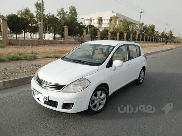 نیسان تیدا - 3
