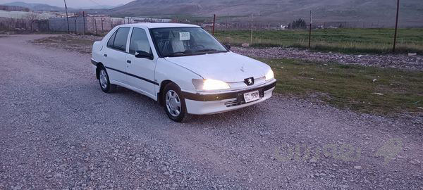 بیجۆ 306 