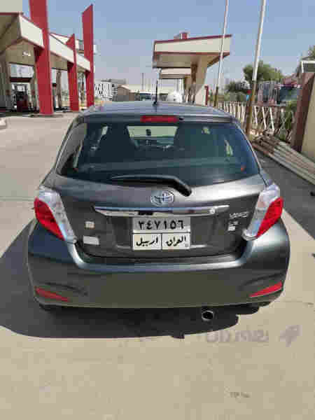 توێۆتا یارس 2012 - 2
