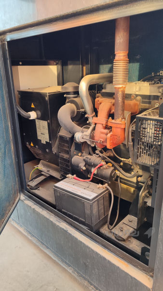 مۆلیدەی Perkins  50KVi - 3