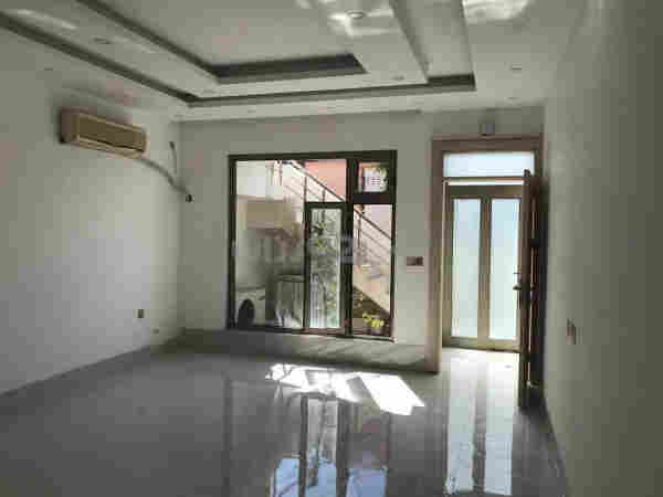 خانوو بو فروشتن :-  گه ره كي فه رمانبه ران - 7