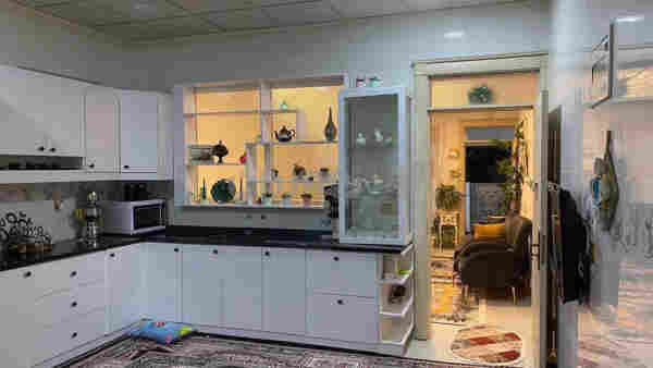 خانوو بو فروشتن :-  گه ره كي فه رمانبه ران