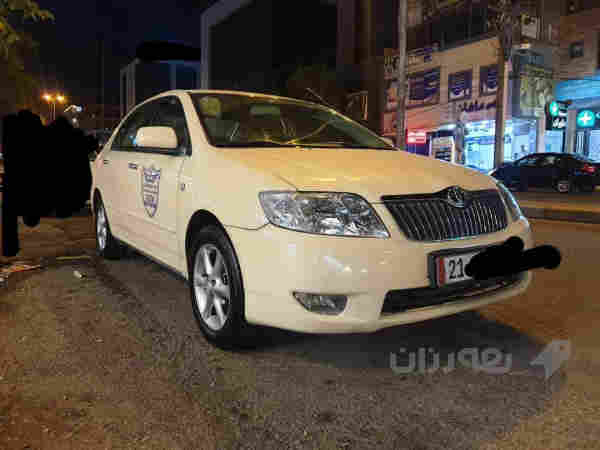 تەکسی کرۆلا بۆفرۆشتن 