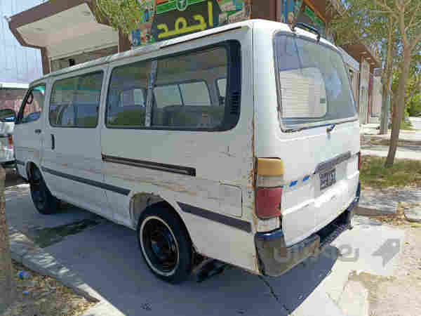 بوز تویتا مۆدێل 1995 