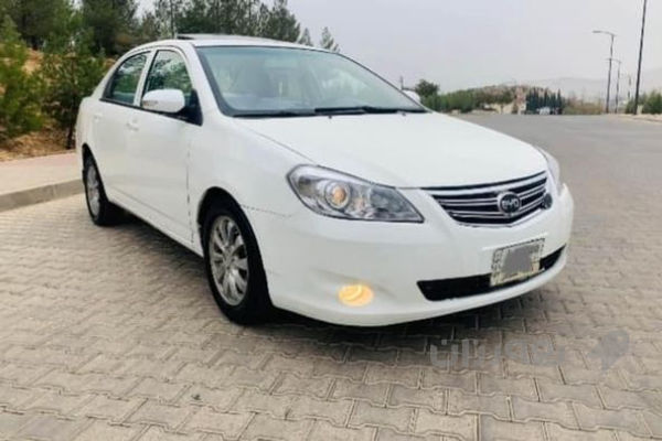 بی وای دی G3 2013 گێڕ ئۆتۆماتیک