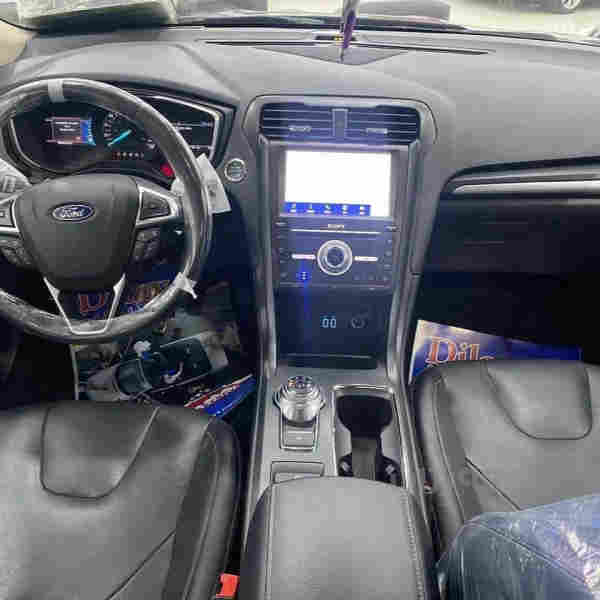 فۆرد ڤیوژن 2020 تیتانیۆم هایبرێد 