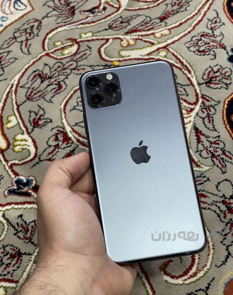 iphone 11 pro maxs 