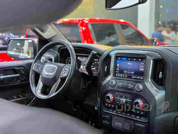 GMC Sierra  - 2