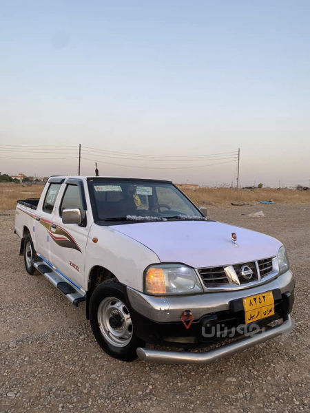 نیسان پیکاب دەبل قەمەرە 2007 یابانی اسلی ( ناو سۆر )