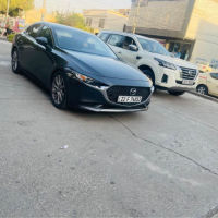 Mazda zoom3  2020