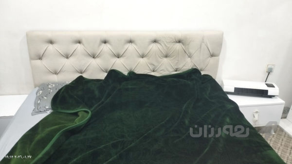 تاخمی نوستن  - 4