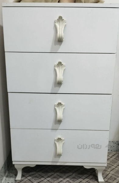 تاخمی نوستن  - 3