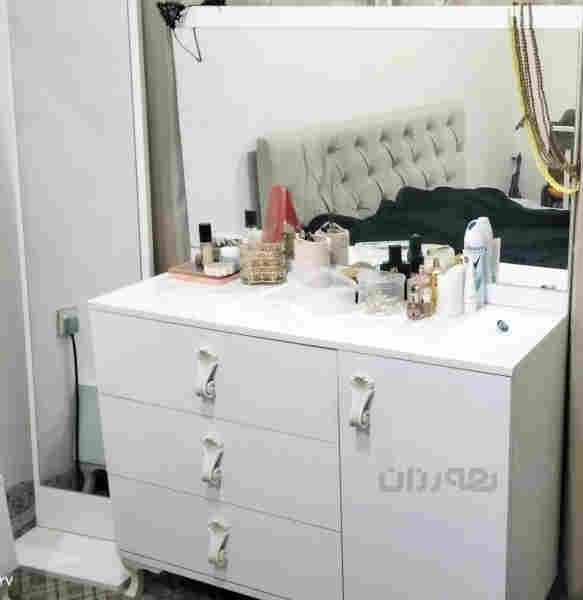 تاخمی نوستن  - 6