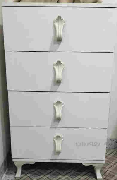 تاخمی نوستن  - 3