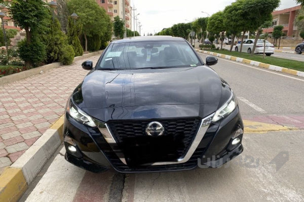 Nissan altima 2020 SL Plus