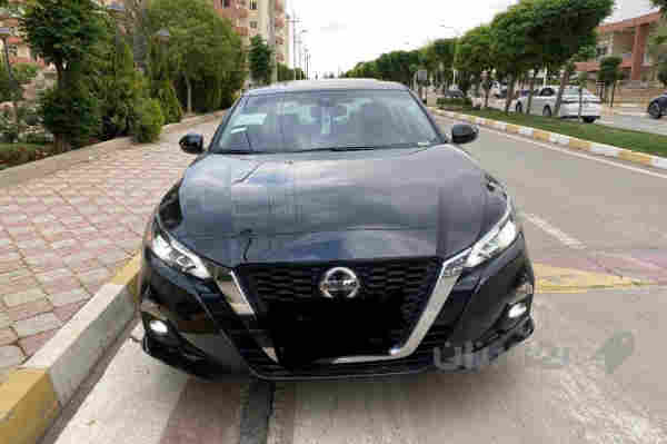 Nissan altima 2020 SL Plus