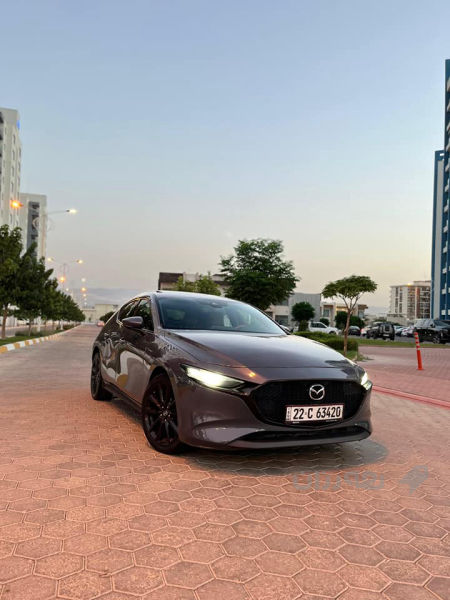 MAZDA 3  carbon edition - 2