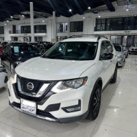 Nissan Rogue Sv 2018 White 