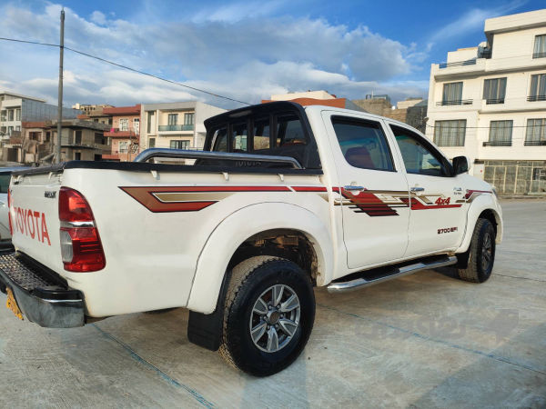 تويتا بيكاك ده بل اكسل هايلوكس (مه رزيه ) - 3