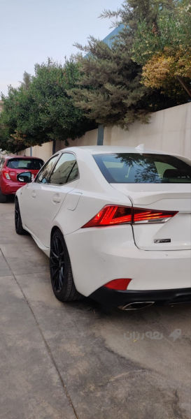 Lexus IS300 F-Sport 2017 - 2