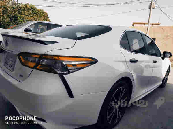 toyota camry 2018 - 5