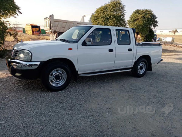 نیسان بیکاب 2011تایلەندی 