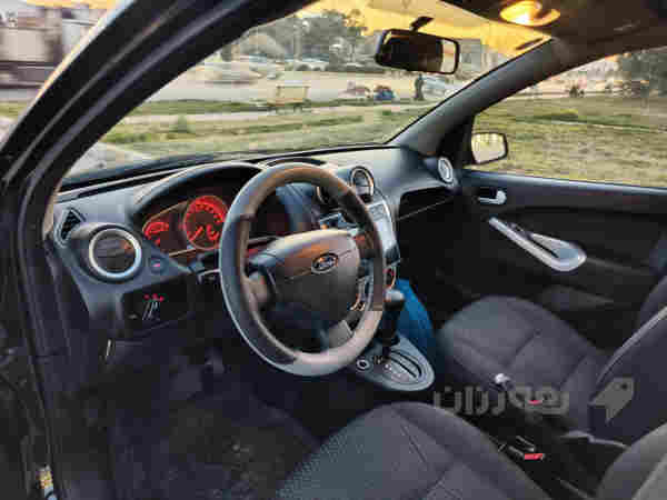 ford figo 2013 (niva)  - 3