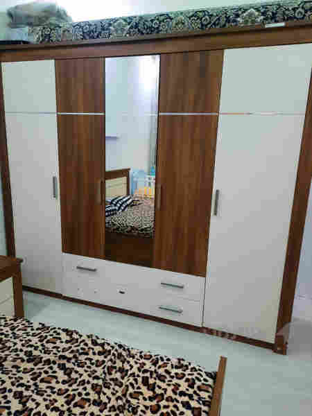 ژووری نووستن بۆ فرۆشتن 