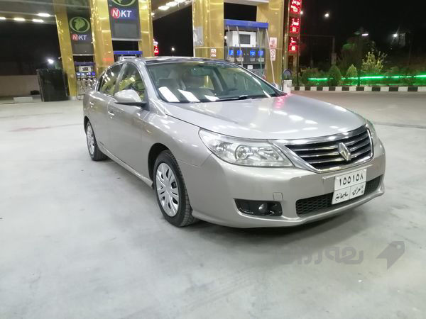 ڕینۆ سفران مودیل 2011  - 5