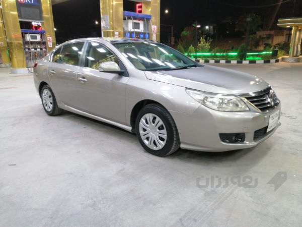ڕینۆ سفران مودیل 2011 