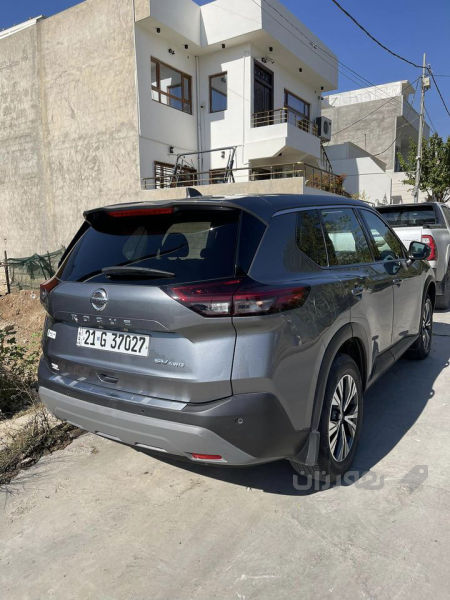 نیسان ڕۆگ 2021  SV awd  - 3