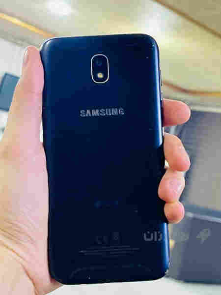 Galaxy J7 Ram 3 & 64 GB Battery 3600 