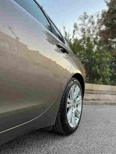 جاگوار XF 2017 - 4