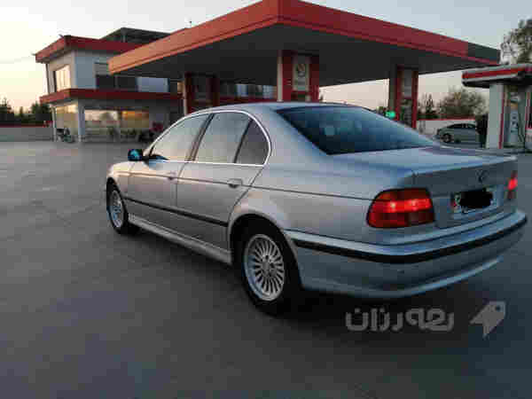 BMW 1997  528i