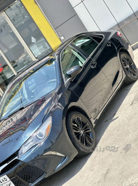 تويتا كامري 2017. 