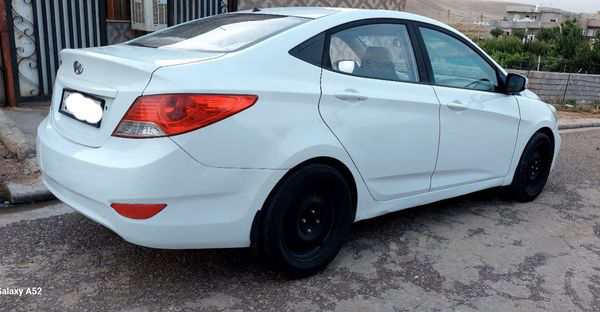 هیوندای ئەکسێنت 2011 گێر عادی  - 2