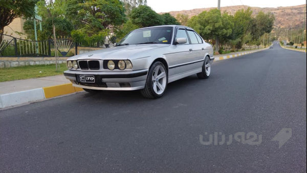 بیئێم 525i  کەپس +گێڕ تۆماتیک بیلاد 