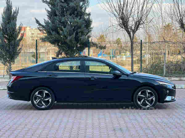 HYUNDAI _ELANTRA_2021 - 3