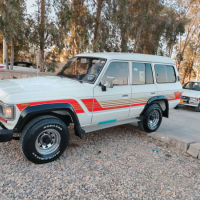 تويوتا لاندكروز موديل 1989