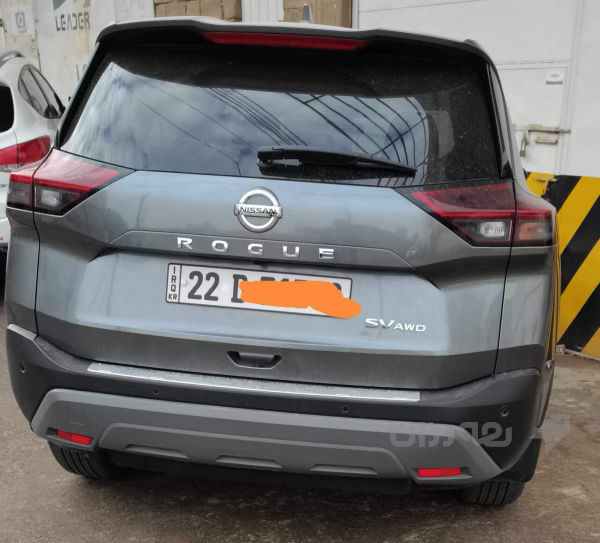 Nissan rogue - 2