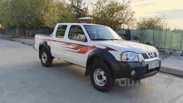 نیسان دەبل اکسل 2006