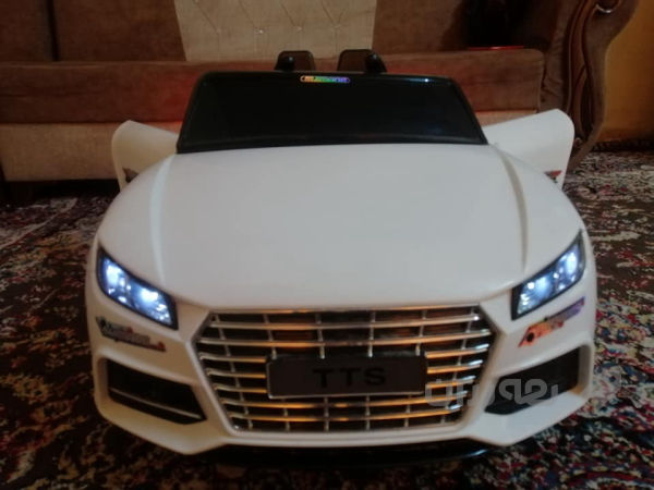 سةيارةي منداڵان