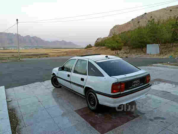 ئۆپڵ ڤیکترا مۆدێل 1993  - 3