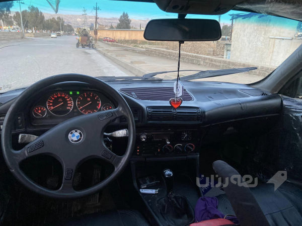 بو فروشتن bmw مۆدیل 1991 ئاڕم پلاستیک دهۆک  - 2