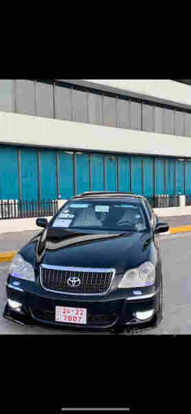 toyota crown majesta 2006 